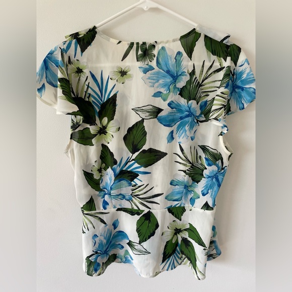 Banana Republic Wrap Blouse - Picture 3 of 3